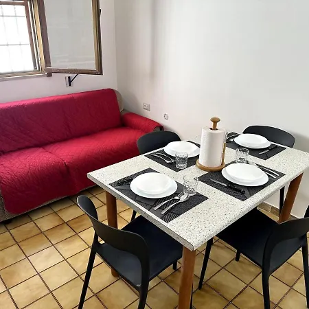 Blu Salento - 7 Minutes From The Дом отдыха *